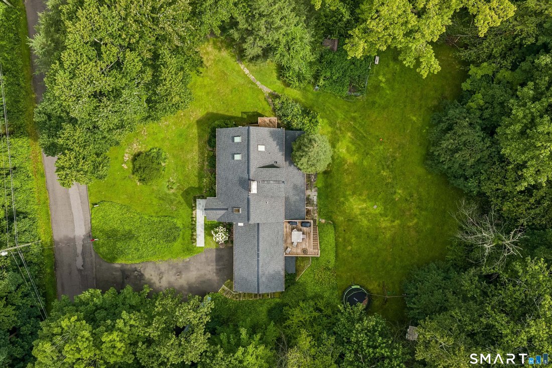 House in Ridgefield, Connecticut, United States 2 - 18594249