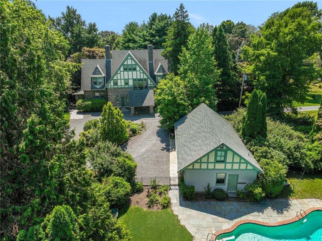 House in Barrington, Rhode Island, United States 1 - 18594153