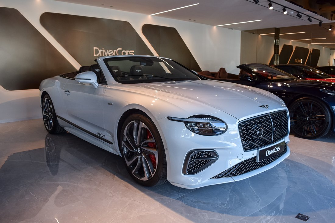Cabriolet in Cardedeu, Catalonia, Spain 1 - 17292818