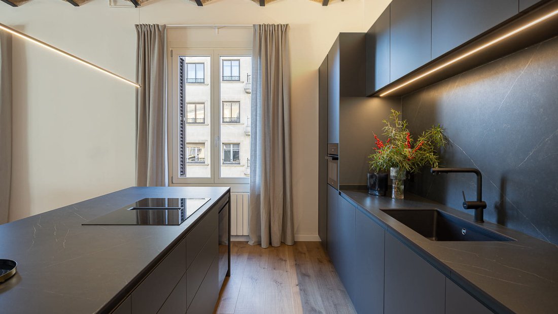 Apartment in Eixample, Barcelona, Spain 5 - 18300214