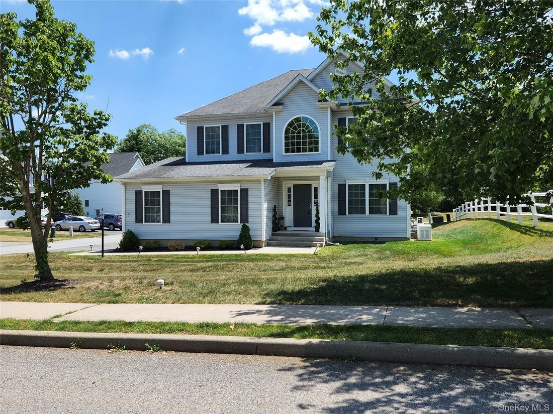 House in Hopewell Junction, New York, United States 1 - 18087314