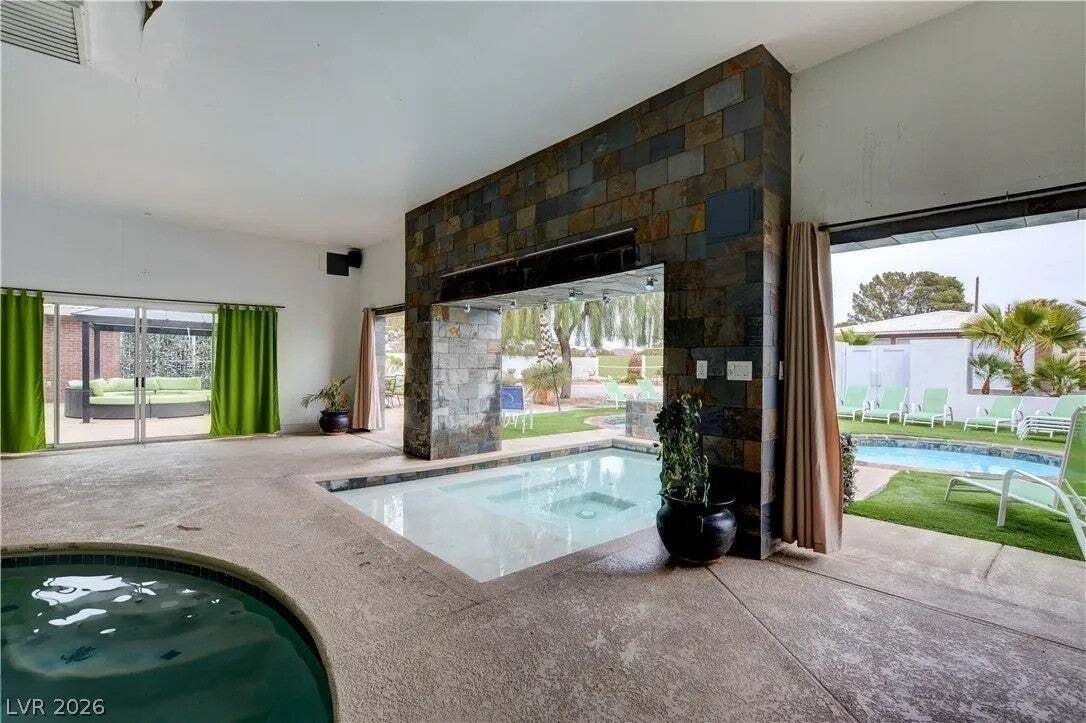 House in Las Vegas, Nevada, United States 3 - 18594270