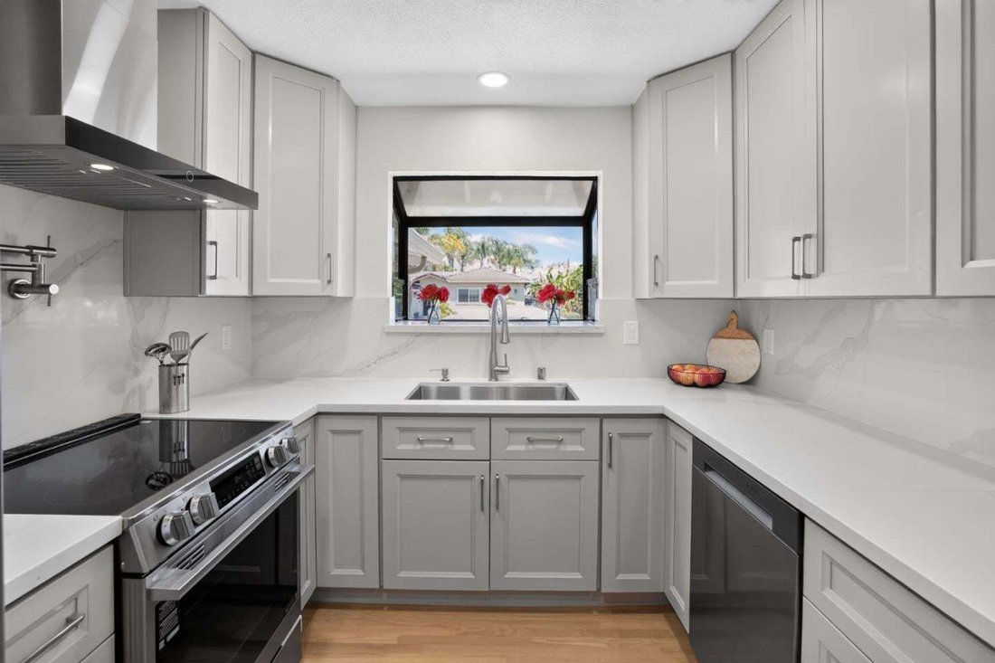 House in San Jose, California, United States 4 - 18594222