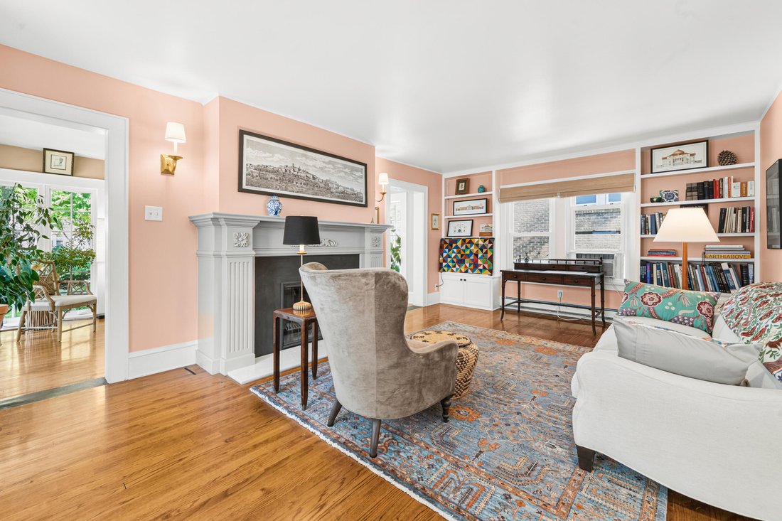House in Milwaukee, Wisconsin, United States 4 - 18594355