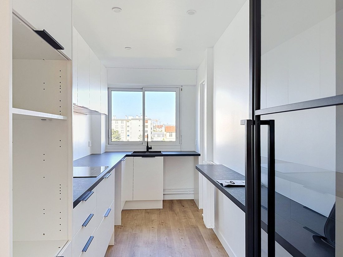 Apartment in Centre Ville, Rueil-Malmaison, France 5 - 18594814