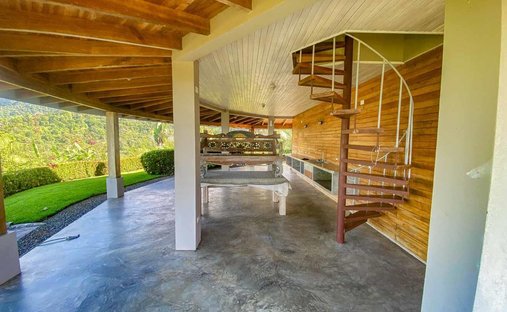 Casa en Piñuela, Provincia de Puntarenas, Costa Rica 1