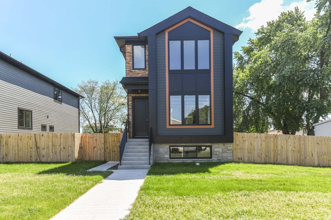 House in Schiller Park, Illinois, United States 1 - 18594673