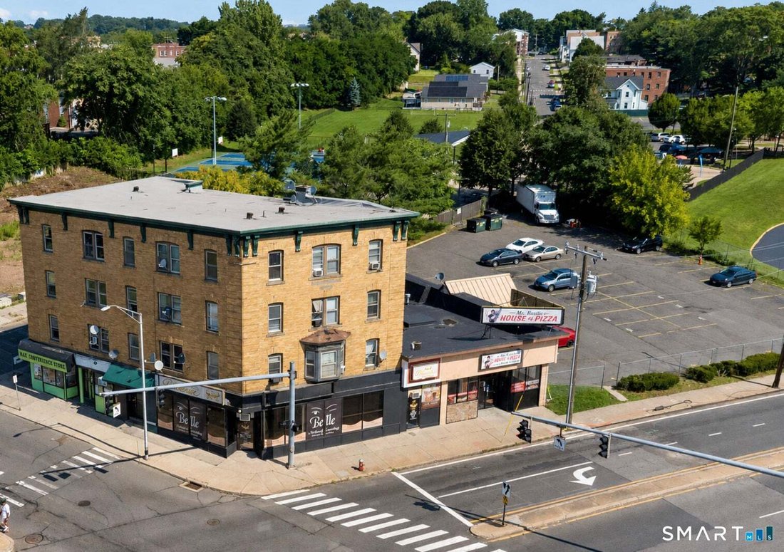 New Britain, Connecticut, United States 2 - 18594257