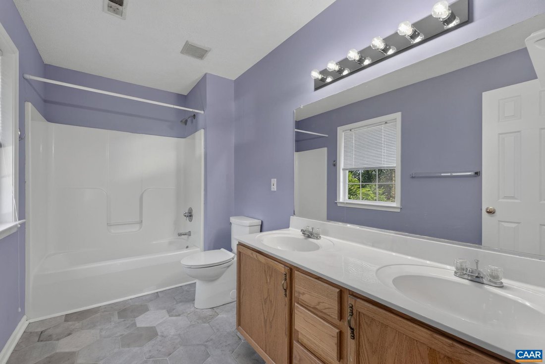 House in Charlottesville, Virginia, United States 5 - 18594205