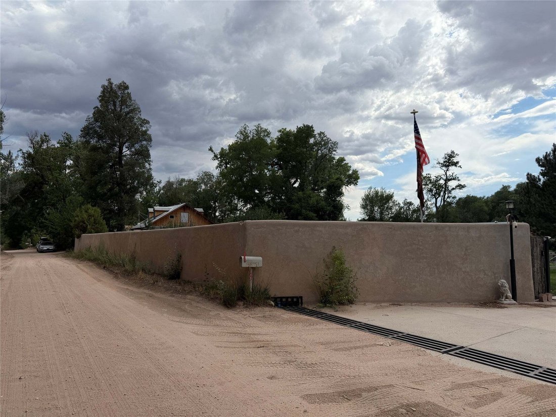 House in Santa Fe, New Mexico, United States 5 - 18594115