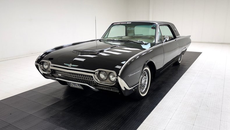 Coupe in Morgantown, United States 1 - 18594904