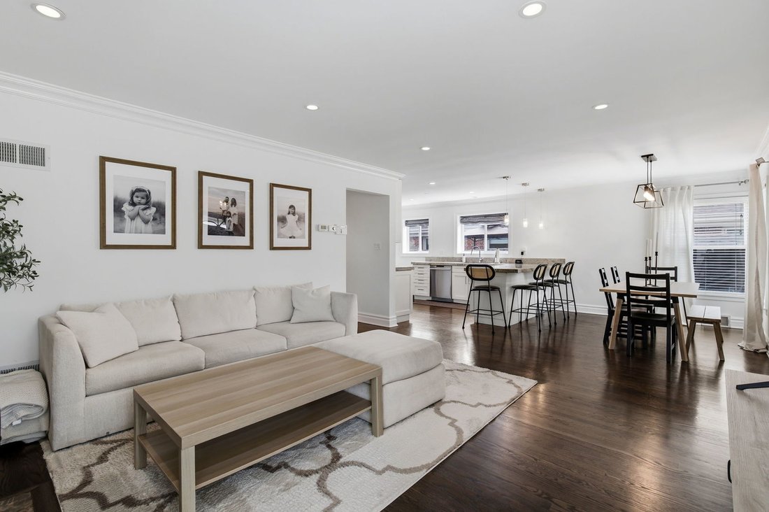 House in Skokie, Illinois, United States 5 - 18594650