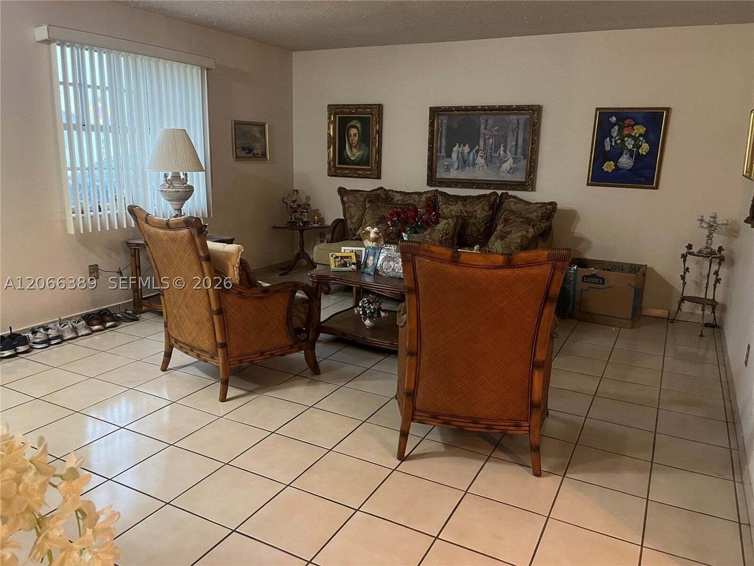 House in Miami, Florida, United States 2 - 18594204