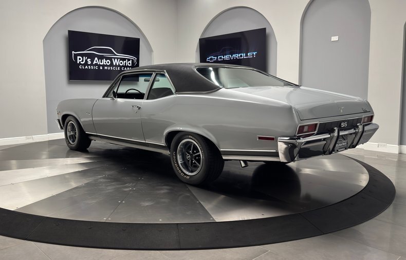454 V8  Tremec 5-Speed  Factory A/C! in Clearwater, United States 3 - 18594715