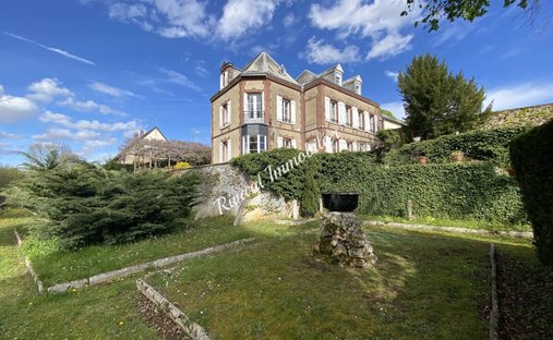 House in Mesnils-sur-Iton, Normandy, France 1