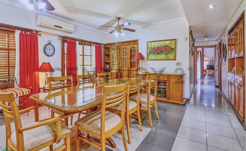 House in Lomas de Zamora, Buenos Aires Province, Argentina 1