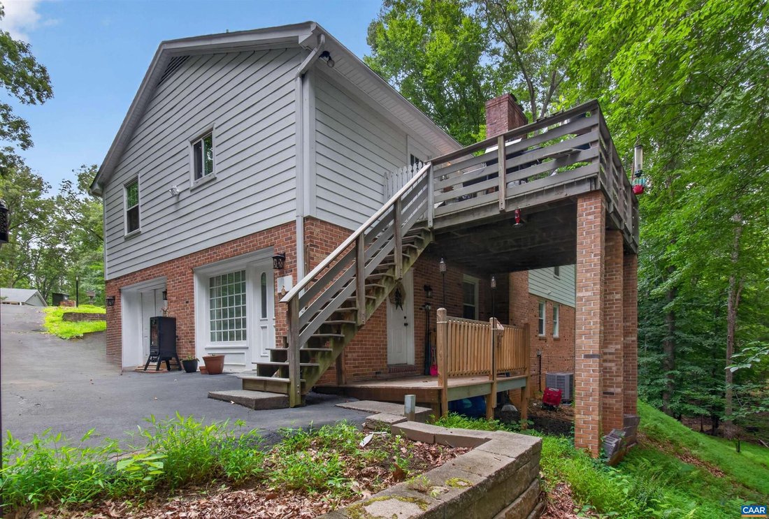 House in Charlottesville, Virginia, United States 4 - 18594198