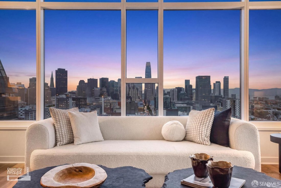 Condo in San Francisco, California, United States 3 - 18591388