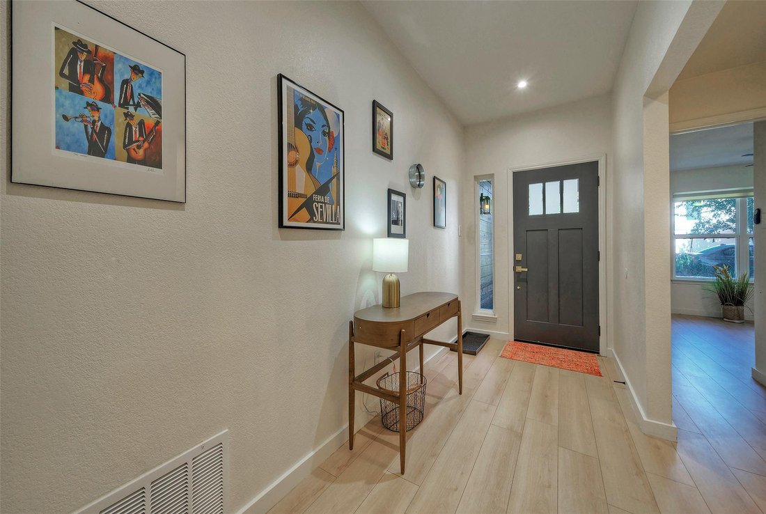 House in Austin, Texas, United States 3 - 18594061