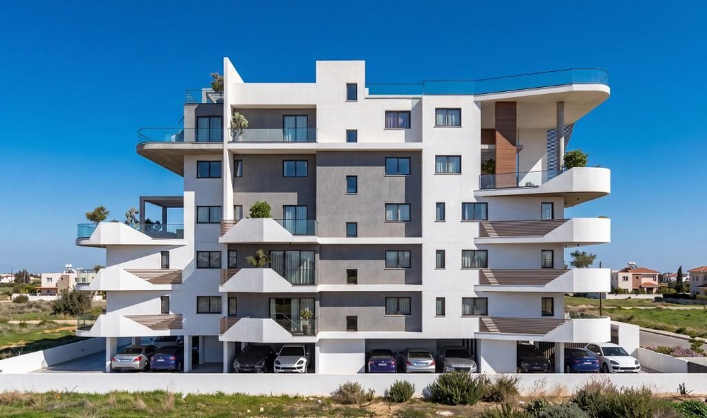 Apartment in Mackenzie Beach, Larnaca, Cyprus 4 - 18594215