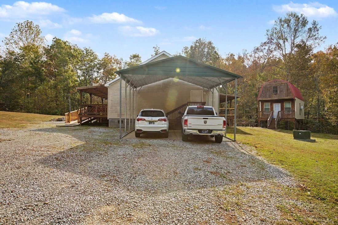 Primm Springs, Tennessee, United States 5 - 18594526