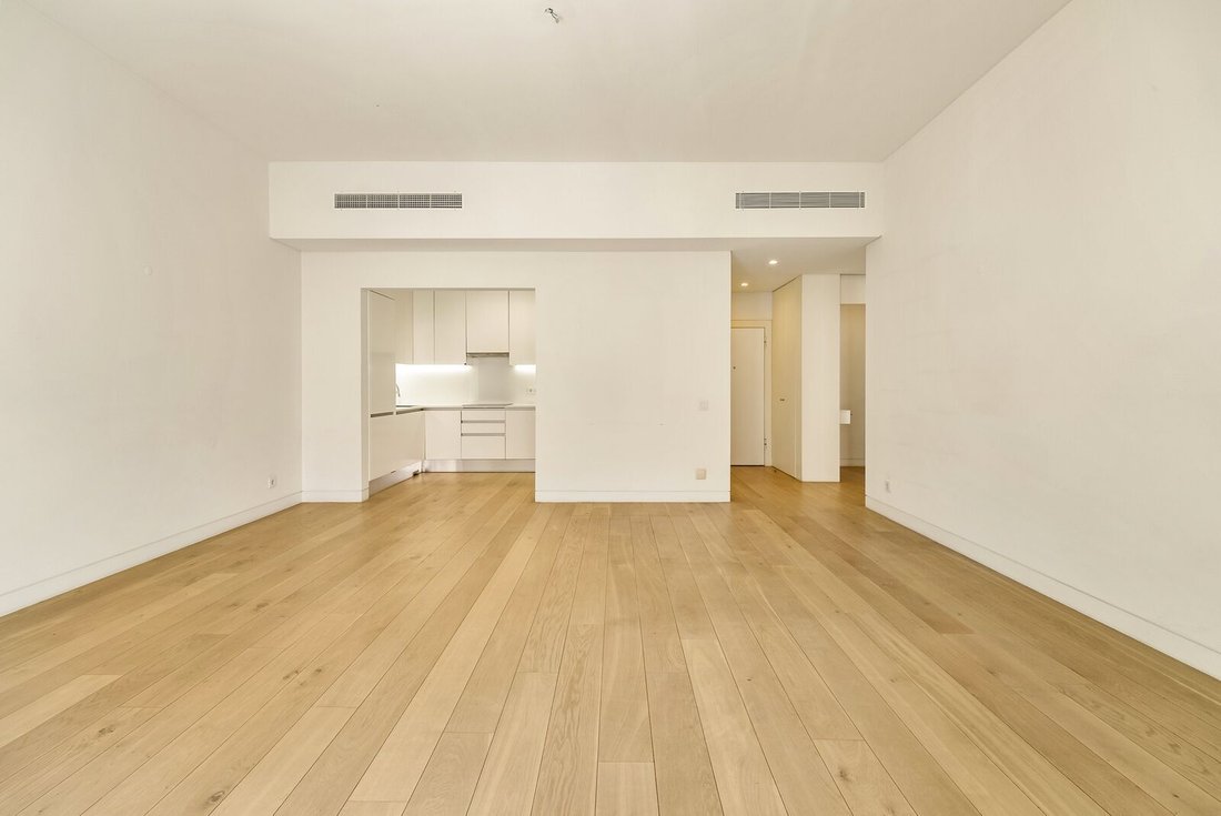 Apartment in Avenidas Novas, Lisbon, Portugal 5 - 18595294
