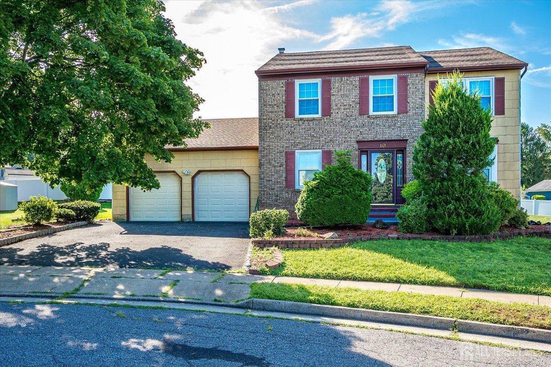 House in Metuchen, New Jersey, United States 4 - 18594343