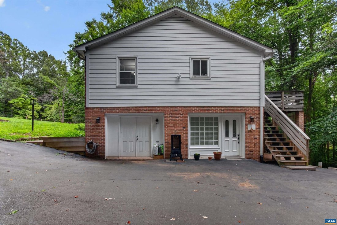 House in Charlottesville, Virginia, United States 3 - 18594198