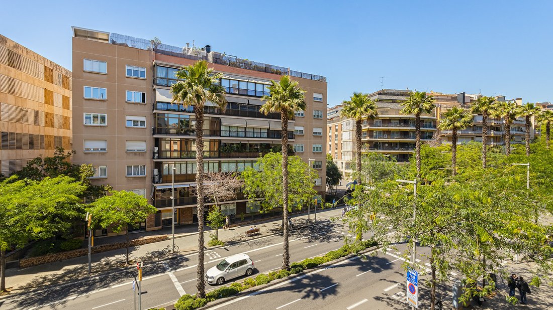 Apartment in Sarrià-Sant Gervasi, Barcelona, Spain 1 - 18300288