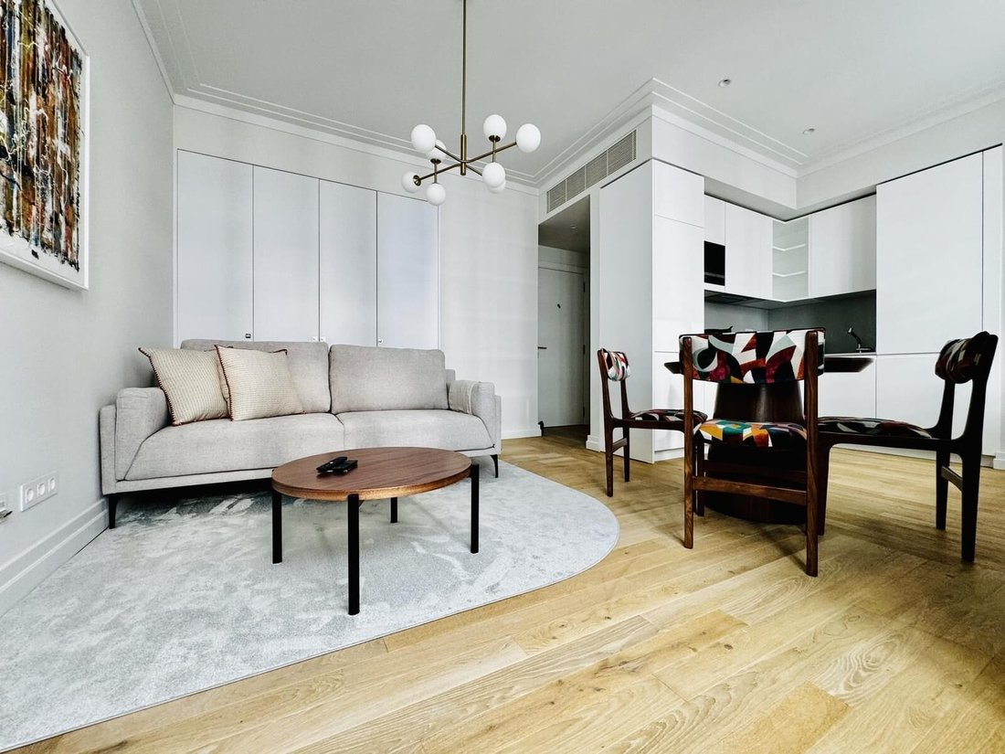 Apartment in Avenidas Novas, Lisbon, Portugal 5 - 18595278