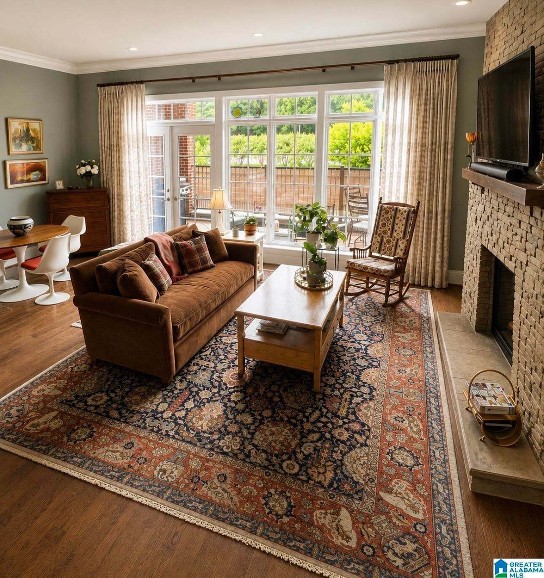 Condo in Mountain Brook, Alabama, United States 1 - 18594471