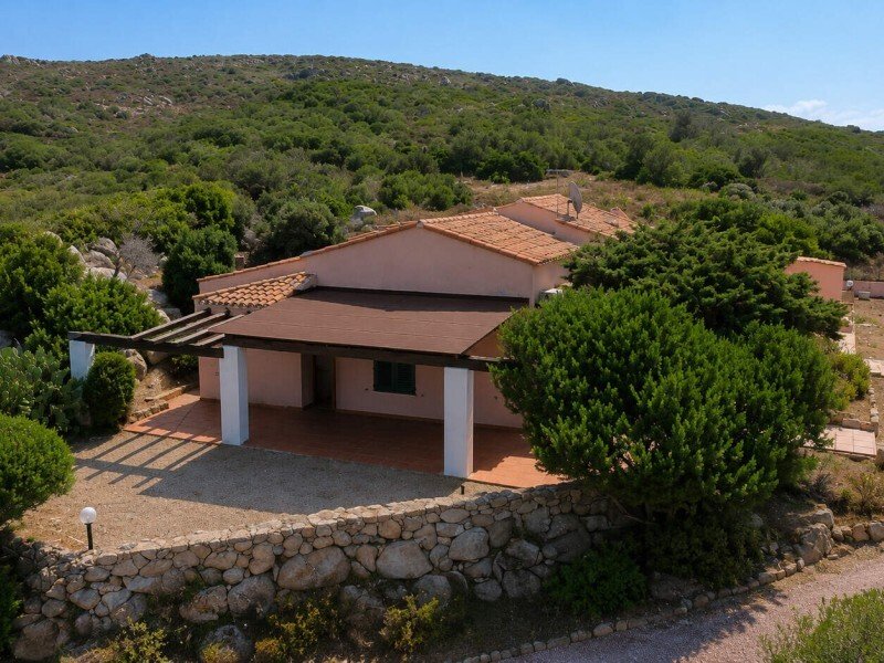 Villa in Santa Teresa Gallura, Sardinia, Italy 5 - 18594160