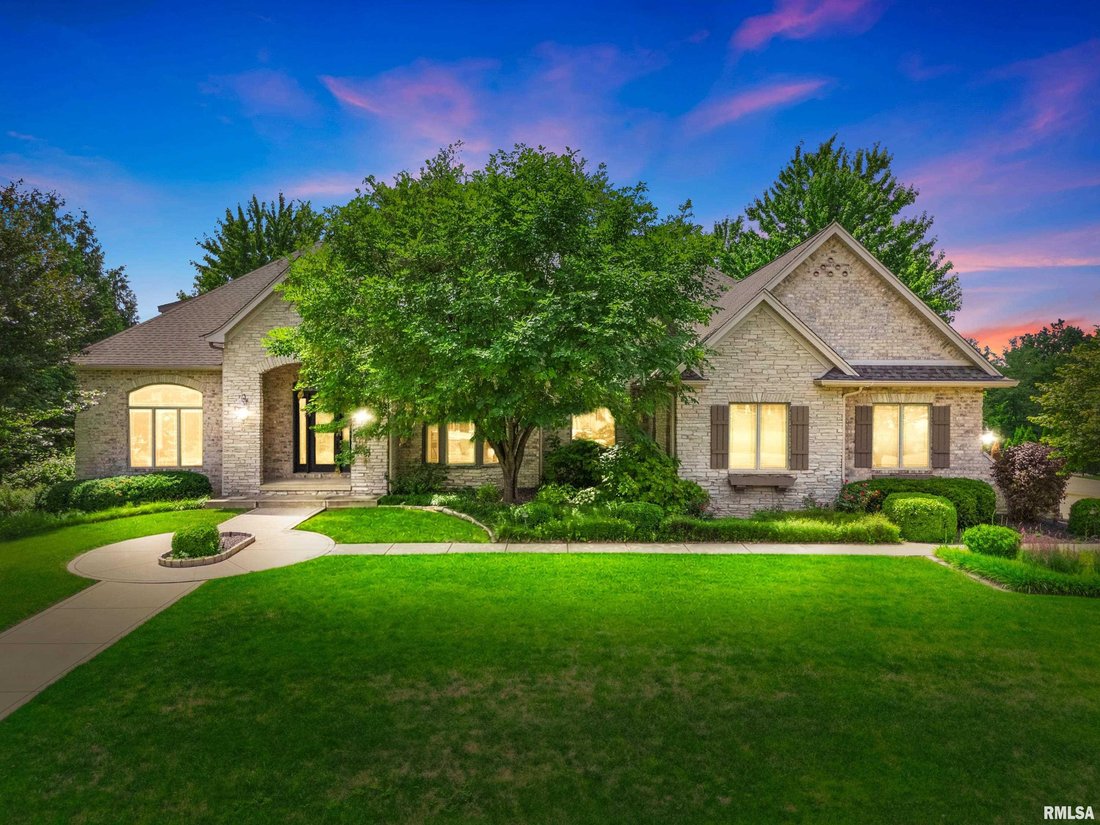 House in Washington, Illinois, United States 1 - 18594350