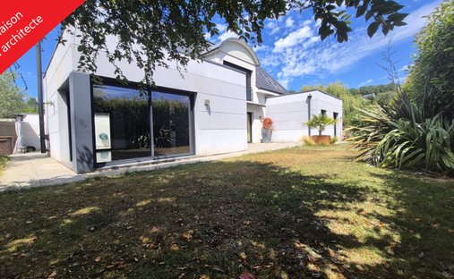 House in Fontenay, Normandy, France 1