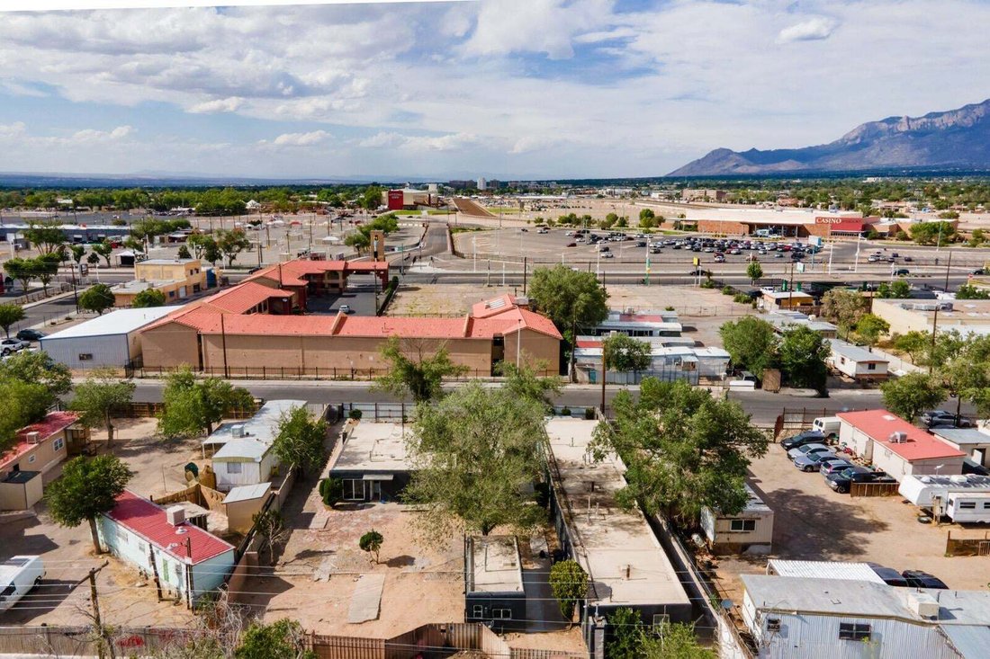 Albuquerque, New Mexico, United States 1 - 18594117