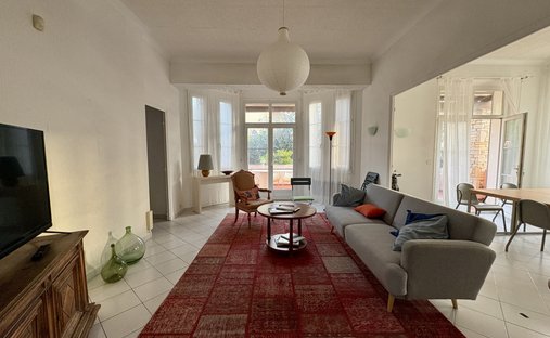 Estate in Bandol, Provence-Alpes-Côte d'Azur, France 1