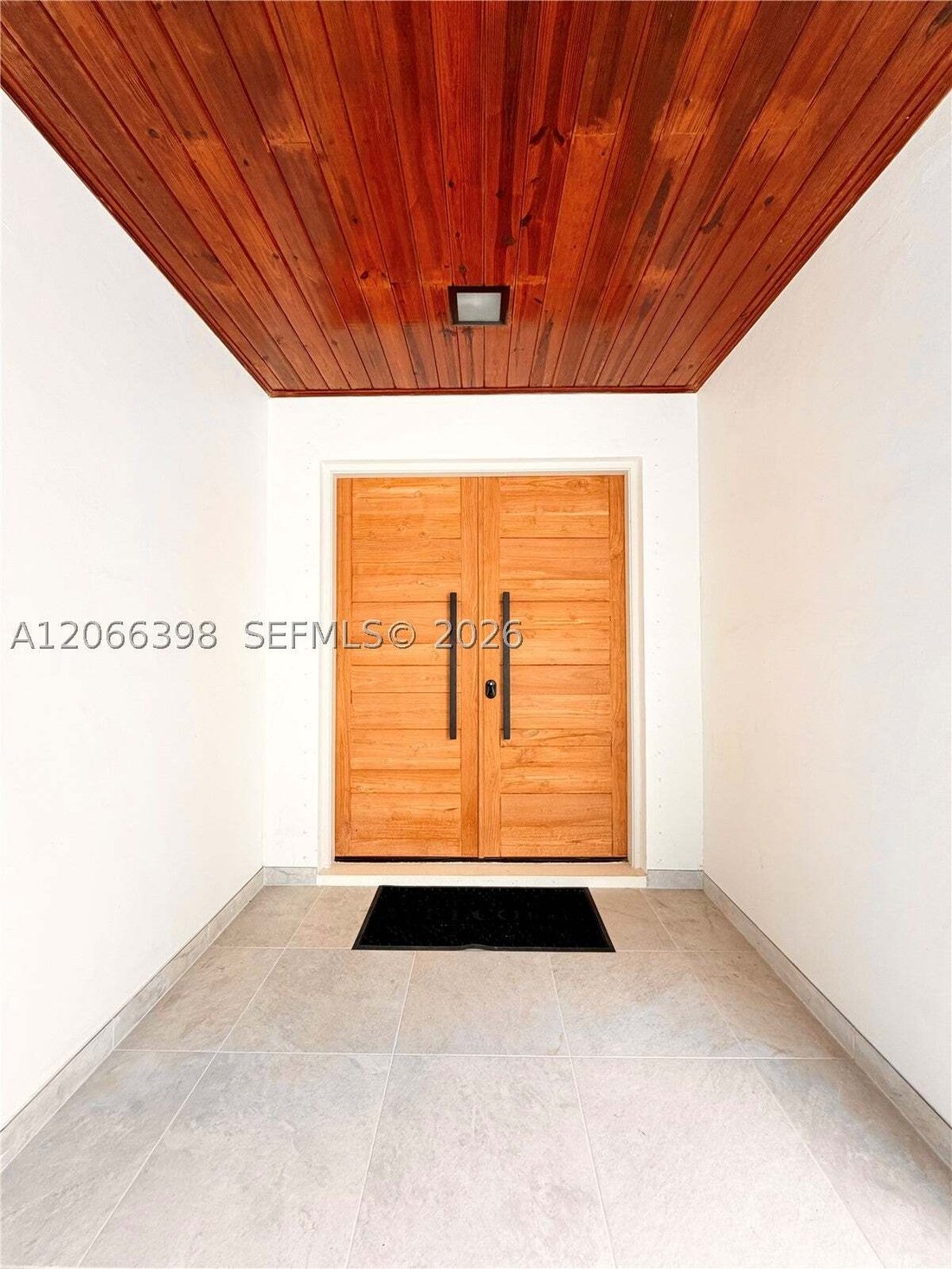 House in Hialeah, Florida, United States 2 - 18594199