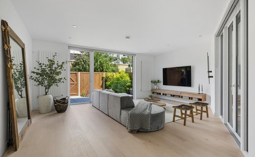 Townhouse in Victoria Docks, Newham, England 1
