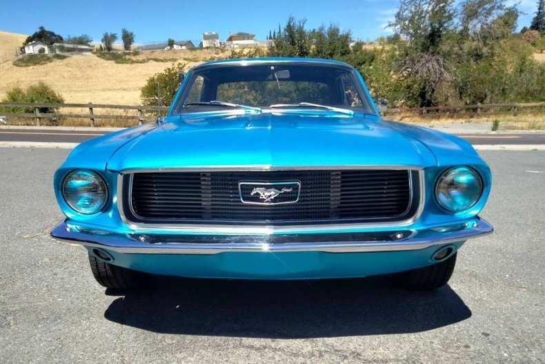 Coupe in Glendale, United States 3 - 18594704