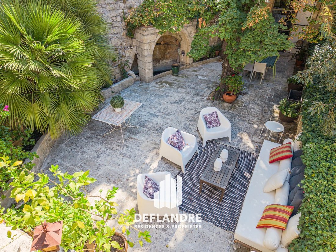 Villa in Les Cariatides, Beaucaire, France 5 - 18354507
