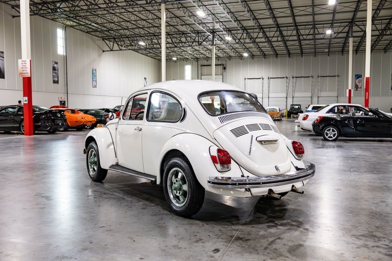 Coupe in Plainfield, United States 4 - 18594756