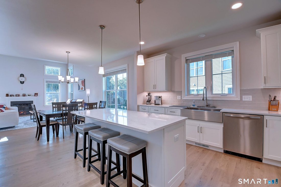 Condo in Cheshire, Connecticut, United States 4 - 18594231