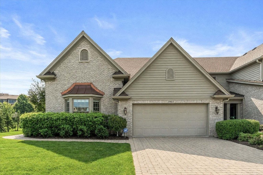 Townhouse in Geneva, Illinois, United States 1 - 18594661