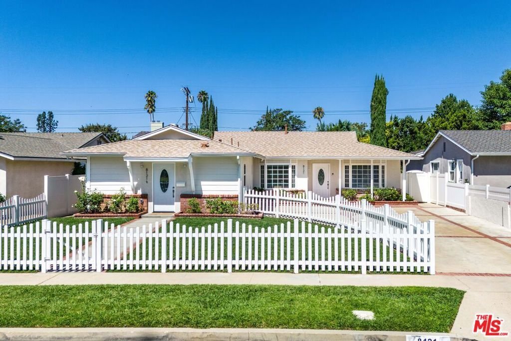 House in Los Angeles, California, United States 1 - 18594408
