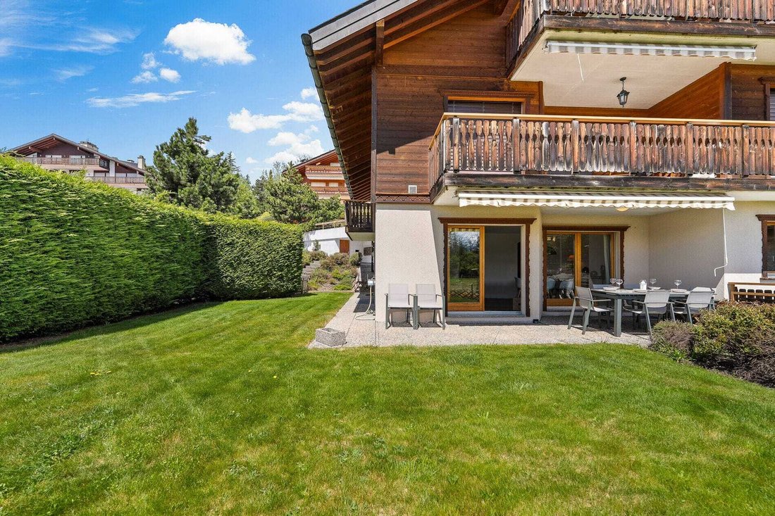 Apartment in Crans-Montana, Valais, Switzerland 3 - 18576417