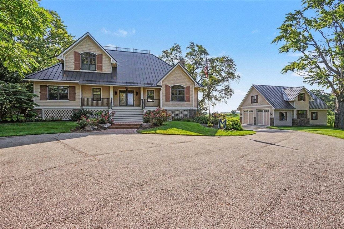 House in Grand Haven, Michigan, United States 1 - 18594553