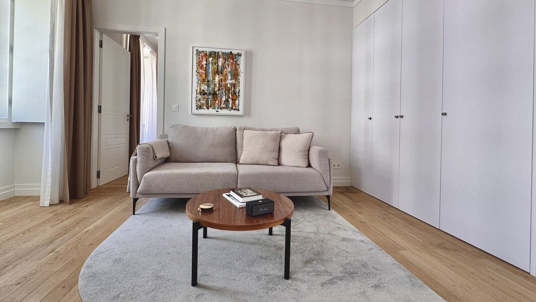 Apartment in Avenidas Novas, Lisbon, Portugal 3 - 18595278