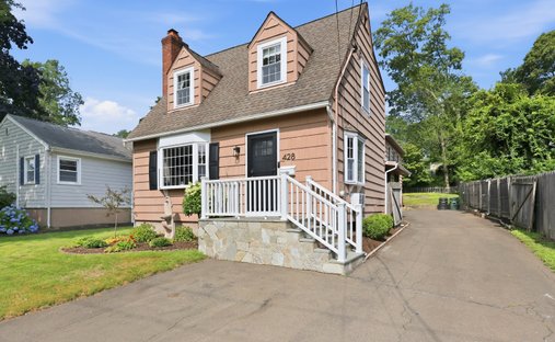 House in Milford, Connecticut, United States 1