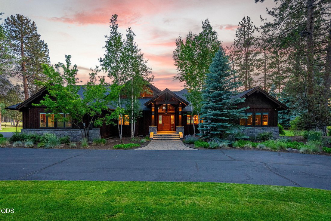 House in Sisters, Oregon, United States 1 - 18594011