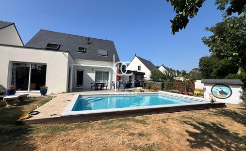 House in Sarzeau, Brittany, France 1
